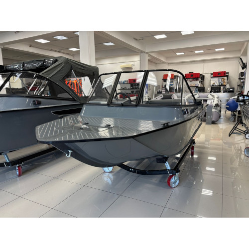 Моторная лодка Swimmer 450R