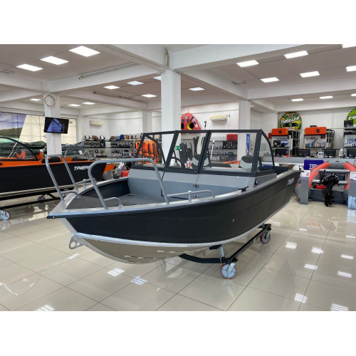 Моторная лодка, ТРИЕРА 460 FISH, серый с Suzuki DF50ATL